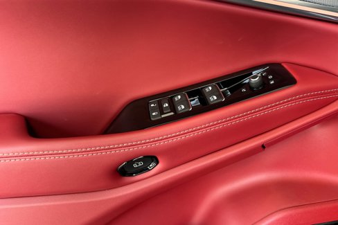 New 2025 Jeep Wagoneer Launch Edition image 8