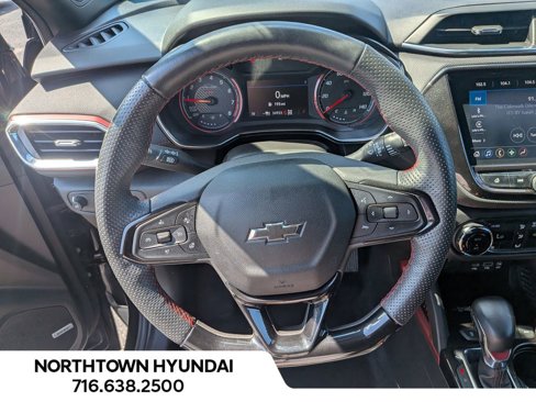 Used 2023 Chevrolet TrailBlazer RS w/ Sun and Liftgate Package image 7