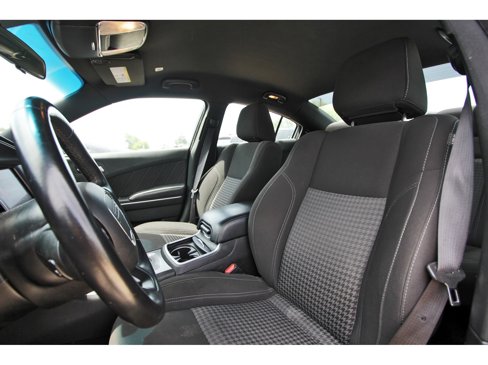 Used 2023 Dodge Charger SXT image 6