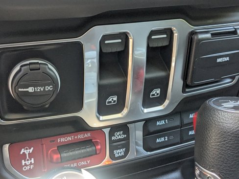 New 2025 Jeep Wrangler Rubicon image 20