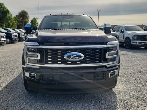 New 2026 Ford F450 Platinum image 3