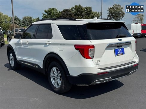 Used 2023 Ford Explorer XLT w/ Equipment Group 202A image 3