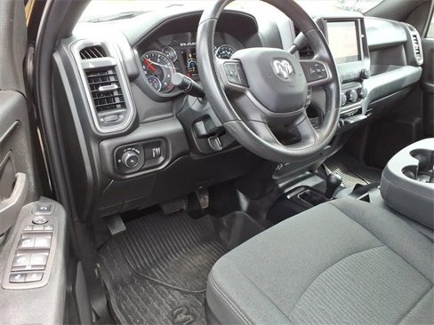 Used 2024 RAM 2500 Tradesman w/ Chrome Appearance Group image 14