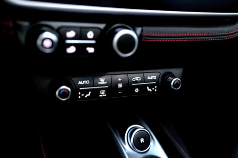 Used 2019 Ferrari Portofino image 62