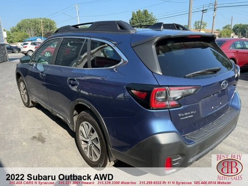 Used 2022 Subaru Outback Premium image 8