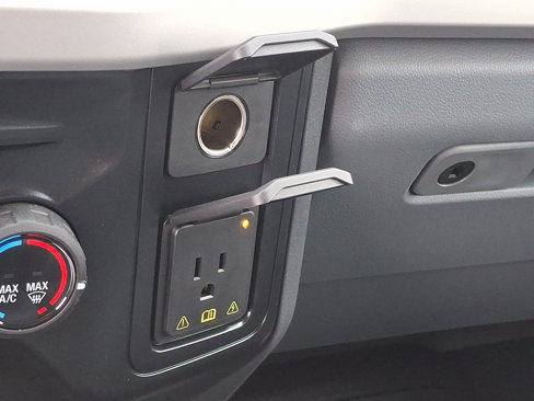 New 2025 Ford F550 4x4 Regular Cab Super Duty image 14