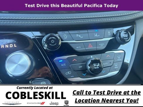 New 2026 Chrysler Pacifica Select image 26