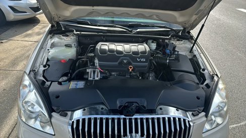 Used 2011 Buick Lucerne CXL w/ Driver Confidence Package image 23