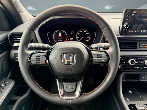 New 2025 Honda Pilot TrailSport image 14