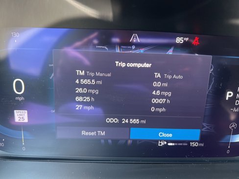 Certified 2025 Volvo V90 B6 Cross Country Plus image 20