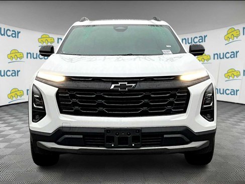 New 2026 Chevrolet Equinox LT w/ Convenience Package II image 3