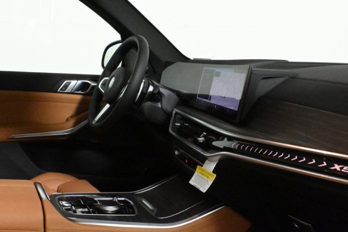 New 2026 BMW X5 xDrive50e w/ M Sport Package image 35