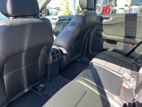 Used 2025 Ford Escape ST-Line w/ Tech Pack #1 image 12