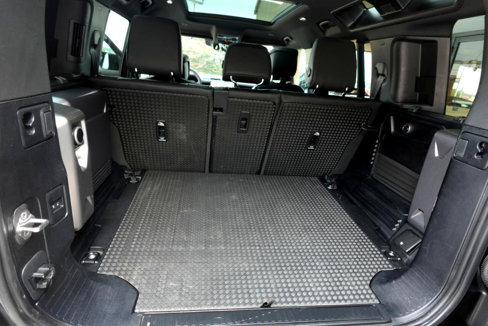 Used 2023 Land Rover Defender 110 V8 image 20