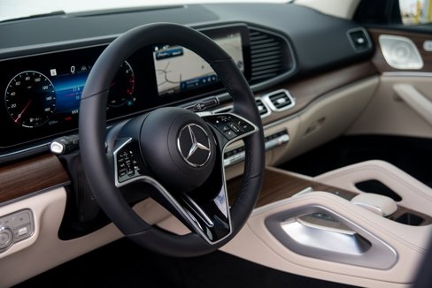 Used 2025 Mercedes-Benz GLE 350 4MATIC image 27
