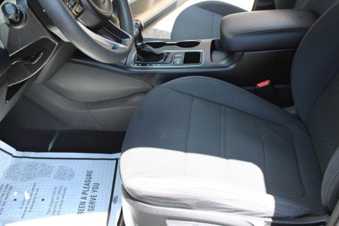 Used 2017 Kia Sorento L image 21