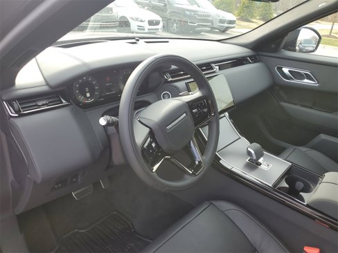 New 2026 Land Rover Range Rover Velar Dynamic SE image 12