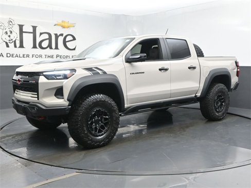 New 2026 Chevrolet Colorado ZR2 w/ ZR2 Bison Edition image 10