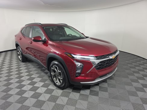 New 2025 Chevrolet Trax LT w/ Driver Confidence Package image 7