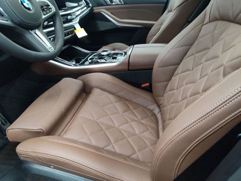 New 2026 BMW X5 M60i image 18