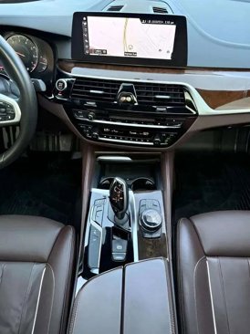 Used 2018 BMW 540i xDrive image 17
