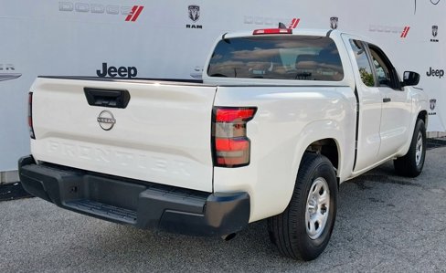 Used 2024 Nissan Frontier S w/ S Utility Package image 7