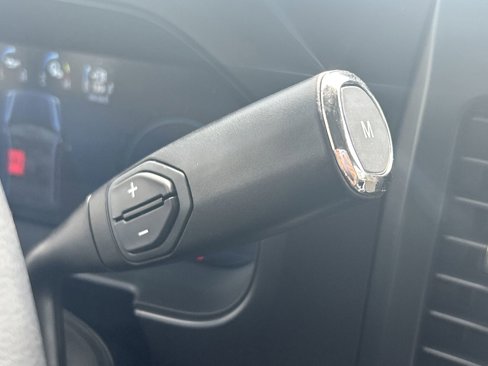 New 2025 Ford F250 Lariat w/ Black Appearance Package image 25