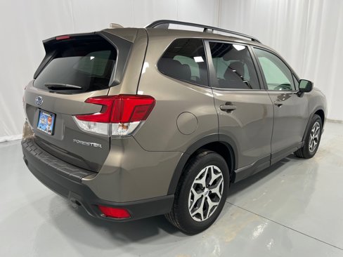 Used 2020 Subaru Forester Premium w/ Popular Package #1 image 5