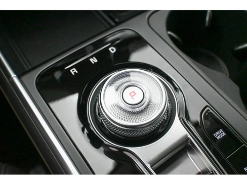 New 2026 Kia Carnival EX image 23