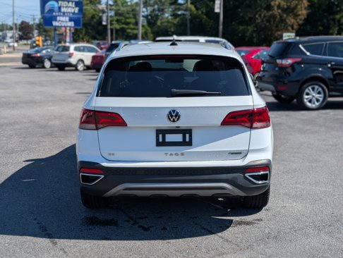 Used 2022 Volkswagen Taos SE image 9