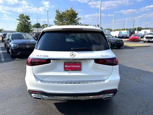 New 2026 Mercedes-Benz GLS 450 4MATIC image 9