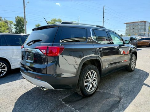 Used 2018 GMC Acadia SLE image 13