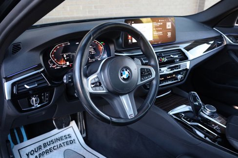Used 2022 BMW 540i w/ M Sport Package image 16