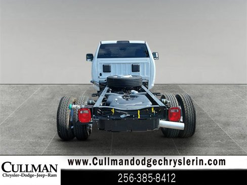 New 2025 RAM 5500 Tradesman image 4