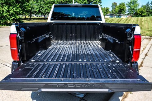 Used 2024 Toyota Tacoma SR image 20