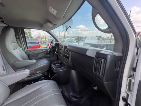 Used 2012 Chevrolet Express 1500 w/ Power Package image 22