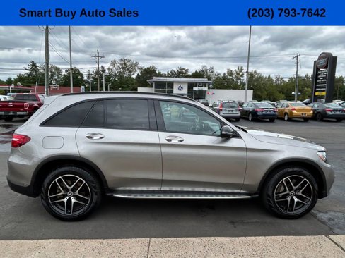Used 2019 Mercedes-Benz GLC 300 4MATIC image 5
