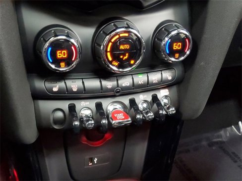 Used 2019 MINI Cooper S w/ Signature Upholstery Package image 22