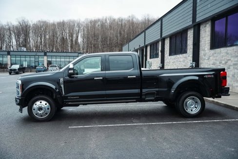 Used 2024 Ford F450 Platinum image 8
