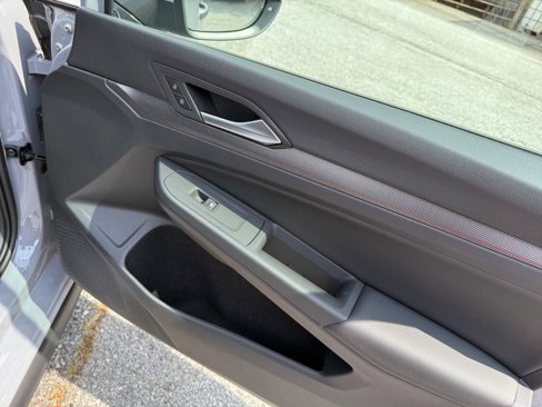 New 2025 Volkswagen GTI SE image 31