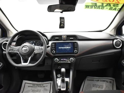 Used 2024 Nissan Versa SR image 18