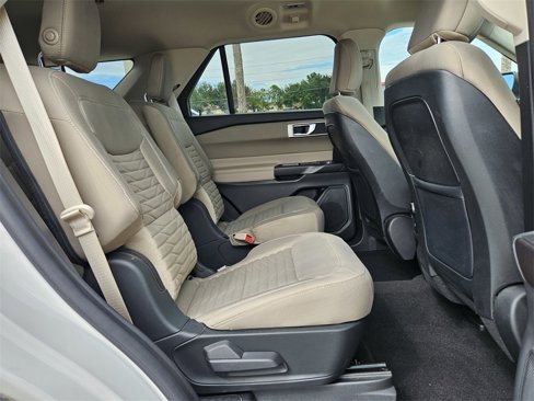 Used 2020 Ford Explorer XLT w/ Class III Trailer Tow Package image 31
