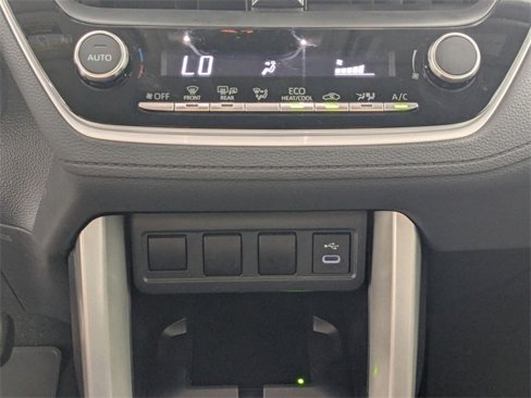 Used 2024 Toyota Corolla Cross LE image 20