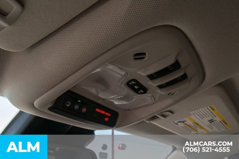 Used 2021 Chevrolet TrailBlazer LT w/ Sun and Liftgate Package image 28
