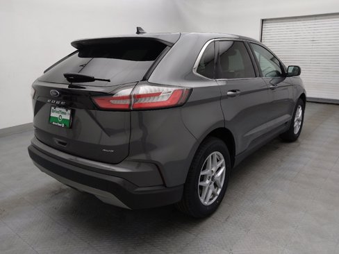 Used 2024 Ford Edge SEL image 9