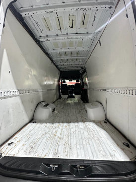 Used 2021 Mercedes-Benz Sprinter 3500 w/ Swivel Seat Package image 11