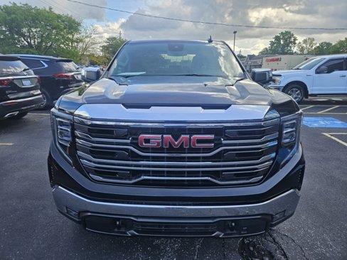 Certified 2024 GMC Sierra 1500 SLT w/ SLT Premium Package image 2