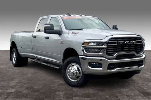 New 2026 RAM 3500 Tradesman image 2