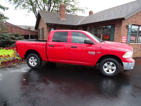 Used 2020 RAM 1500 Tradesman w/ Chrome Appearance Group image 5