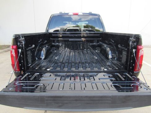 Used 2025 Ford F150 XLT w/ Equipment Group 301A Standard image 22